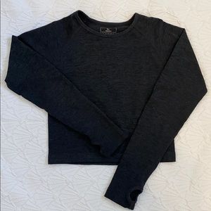 Women’s workout crop 🖤🤍